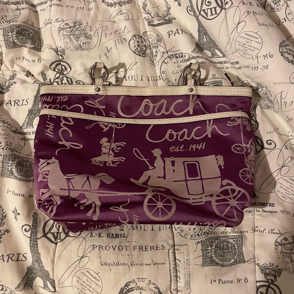 Coach Handbags - Coach Purse